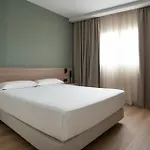Alora Aparthotel