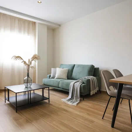Hotel apartamentowy Alora